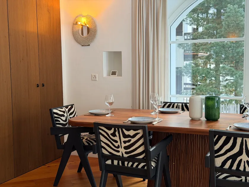 Apartment in villa in the heart of Sankt Moritz-Dorf - Image 1