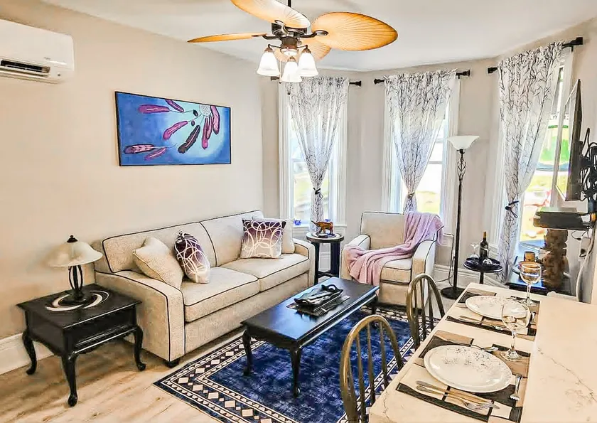 Peytan’s Suite | Gateway to Prince Edward County! - Image 1
