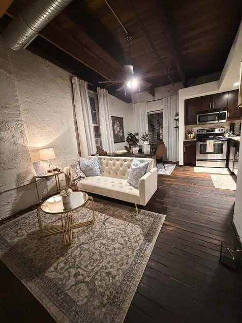 Historic Shockoe Slip Loft | Smokehouse 409 - Image 1