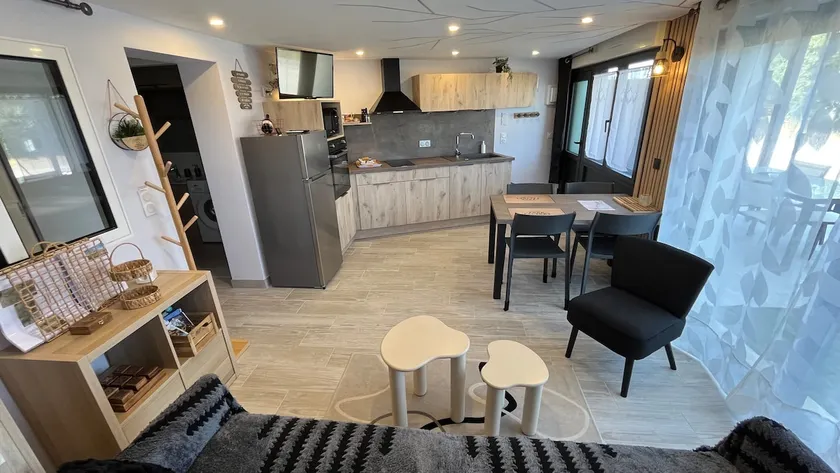 “L'arbre lumineux” with air conditioning - 2 king-size beds - Image 1