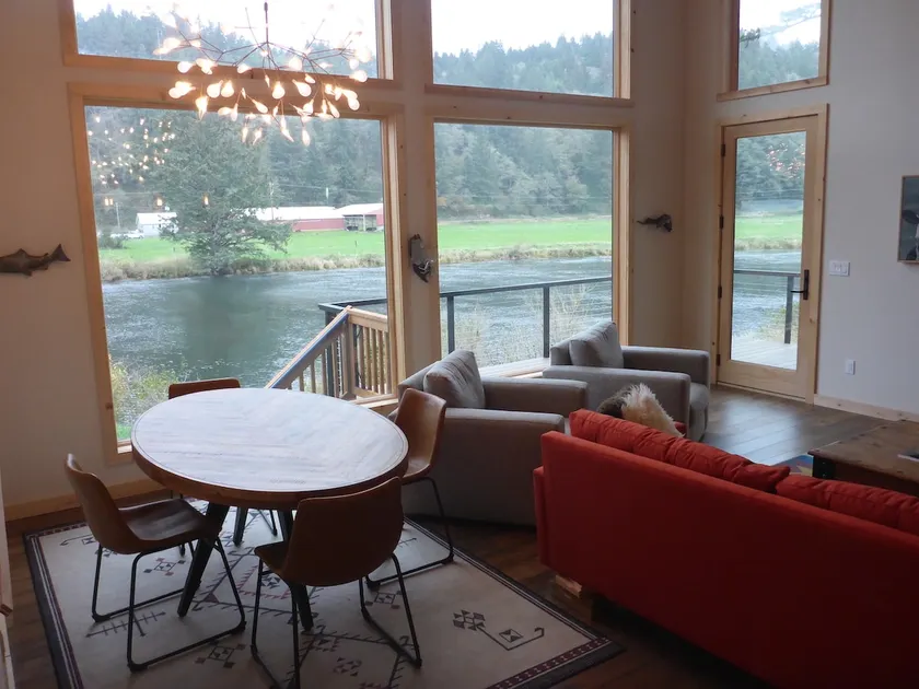 Caddis Fly Lodge - Image 1