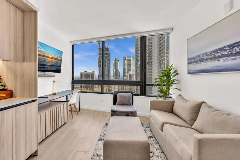 Beautiful Miami Apt Pool & Beach for 3 Guests - Image 1
