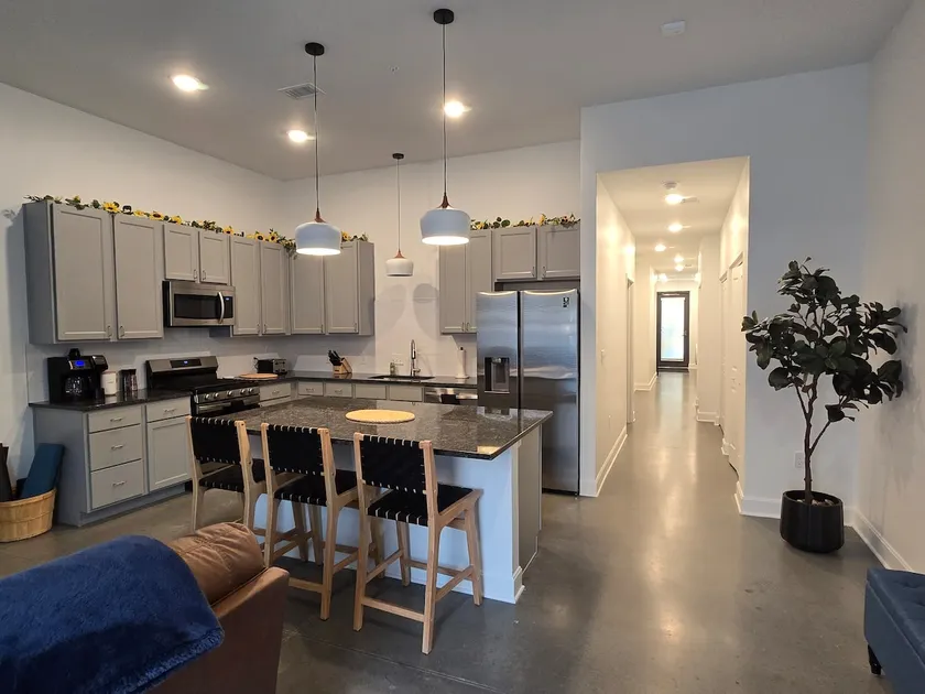 Slate & Sunflower - NEW 2bdrm/2bath Loft! - Image 1