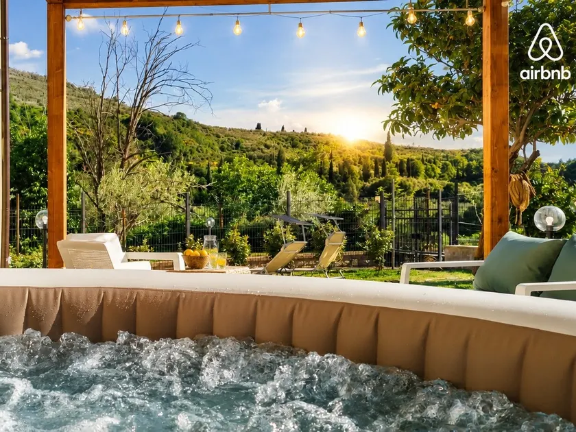 Casale del Menotre | Countryside Umbrian Retreat - Image 1