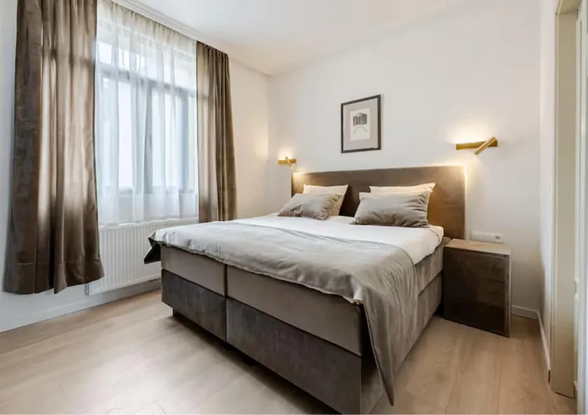 Emerald Room - Central diamond district - Image 1