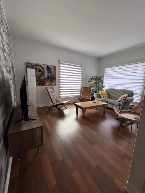 Pura Vida Apartments - Image 1