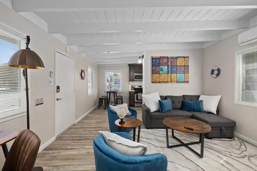 Blessed Bixby Bungalow! - Image 1