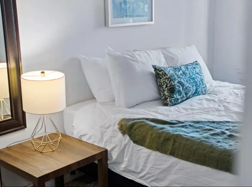 Cozy Browne’s Addition apt near Downtown - Image 1