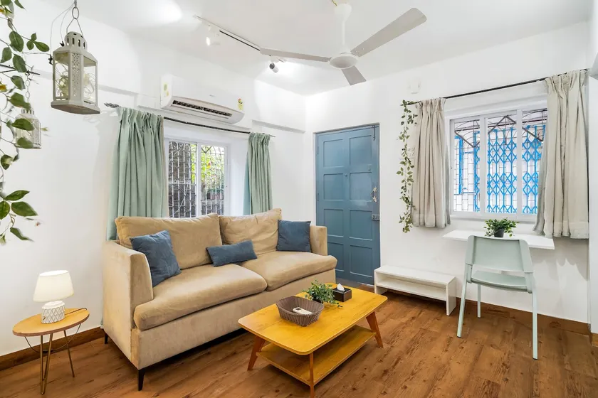 Tori 1BHK Bandra W by The Bombay Home Company - Image 1