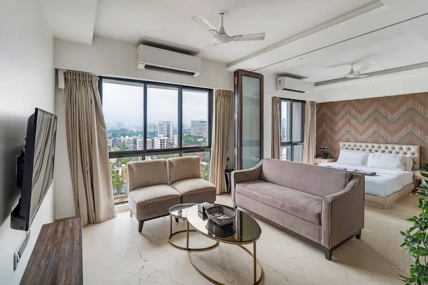 Amalfi 1 BHK in BKC – Stylish & Secure Living - Image 1