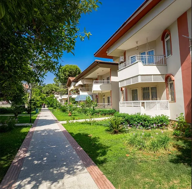 Beachfront 2+1 Apartment - Image 1