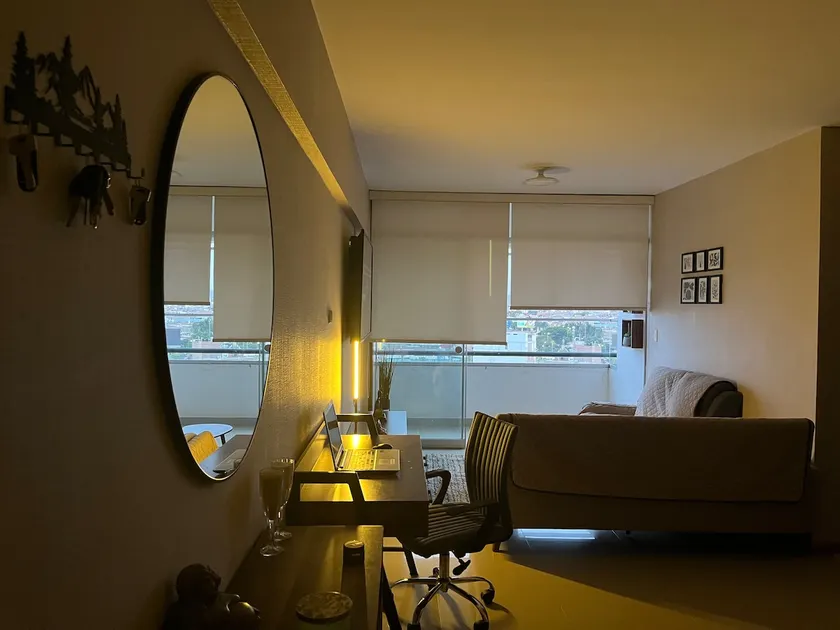 Downtown, comfortable and peaceful - Image 1