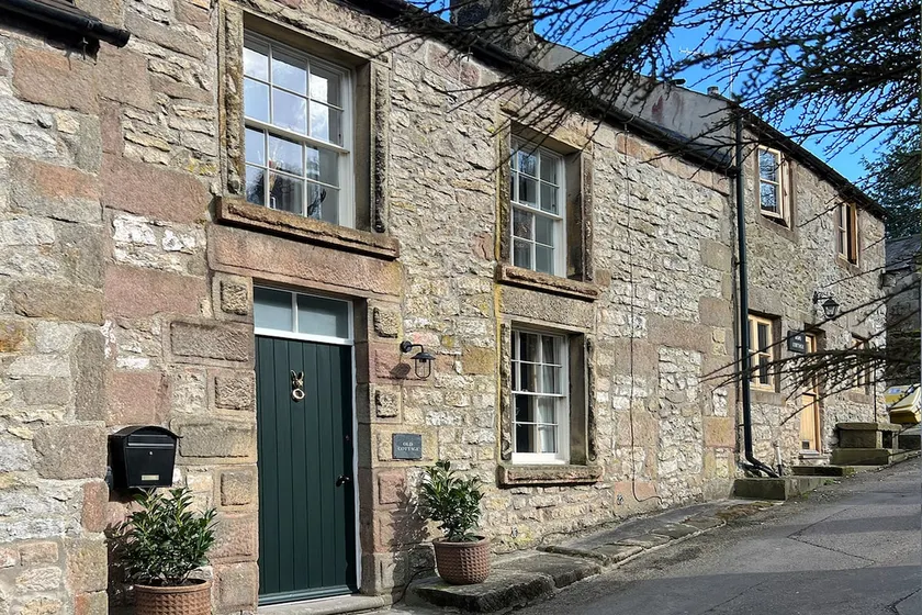 NEW Old Cottage, Peak District Walks from the Door - Image 1