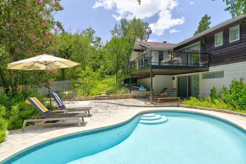 New Rare Westlake Pool Retreat–Book Summer Vacay! - Image 1