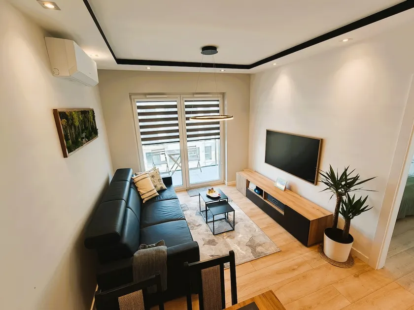 Belga Apartment: Modern Living in Katowice Centrum - Image 1
