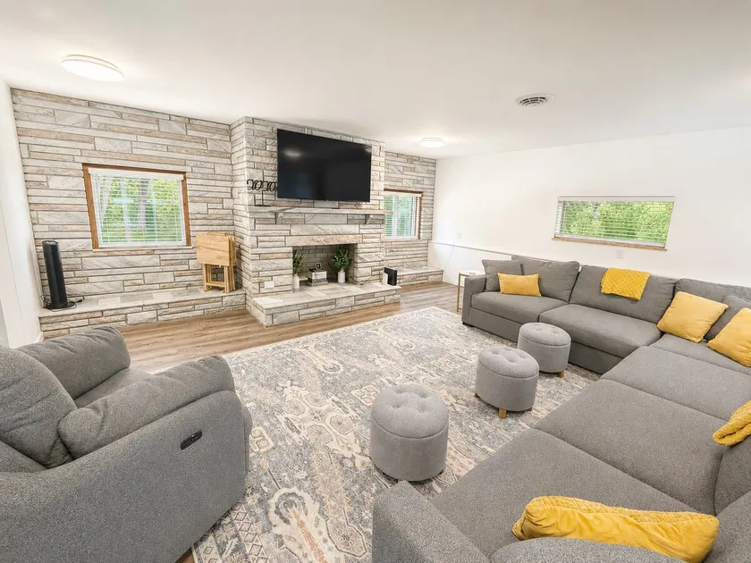 Tiger Den Lodging - Image 1