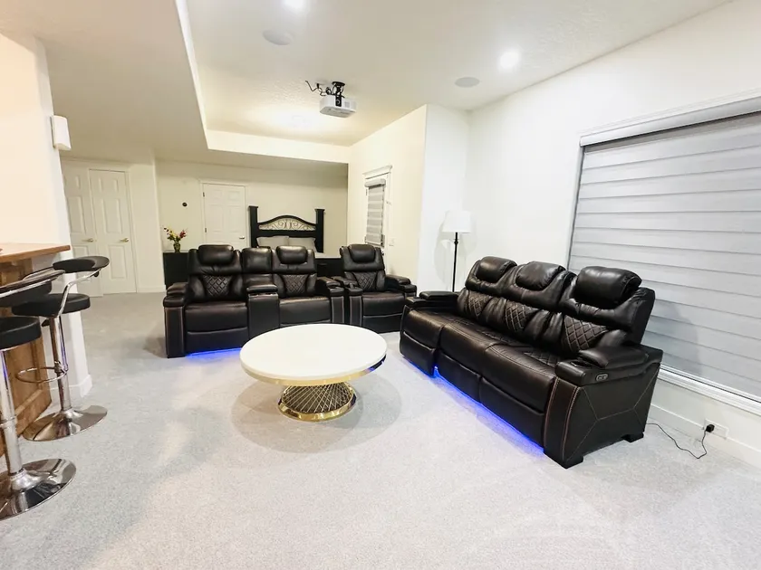 Lakeside Ground level unit - Image 1