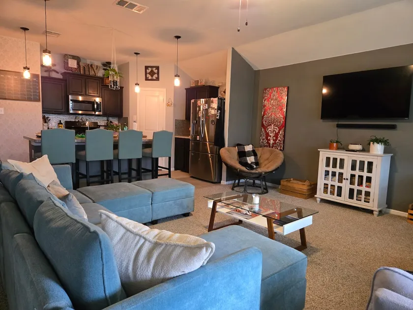 Pet Friendly Boho Farmhouse Escape Fully Fenced - Image 1