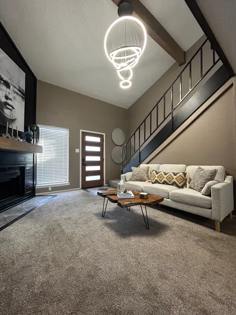 Modern updated 2 bed, 2 bath, 2 story townhome! - Image 1