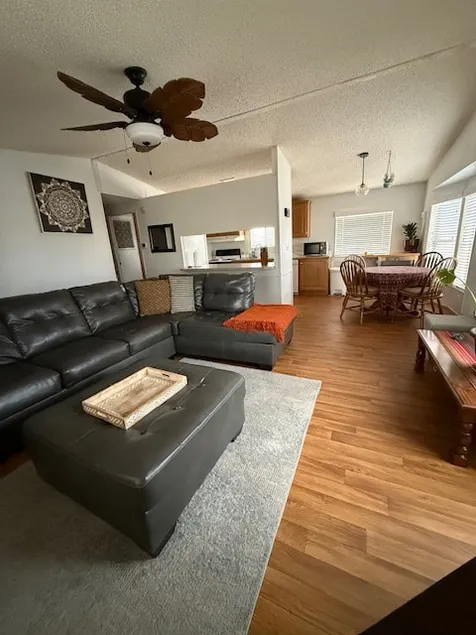 Desert Casita Oasis (boat & RV parking) - Image 1