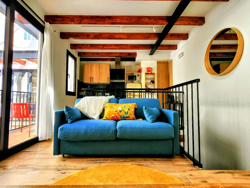 Sumsi28 Boutique Duplex Apartments • Ruzafa 5 - Image 1