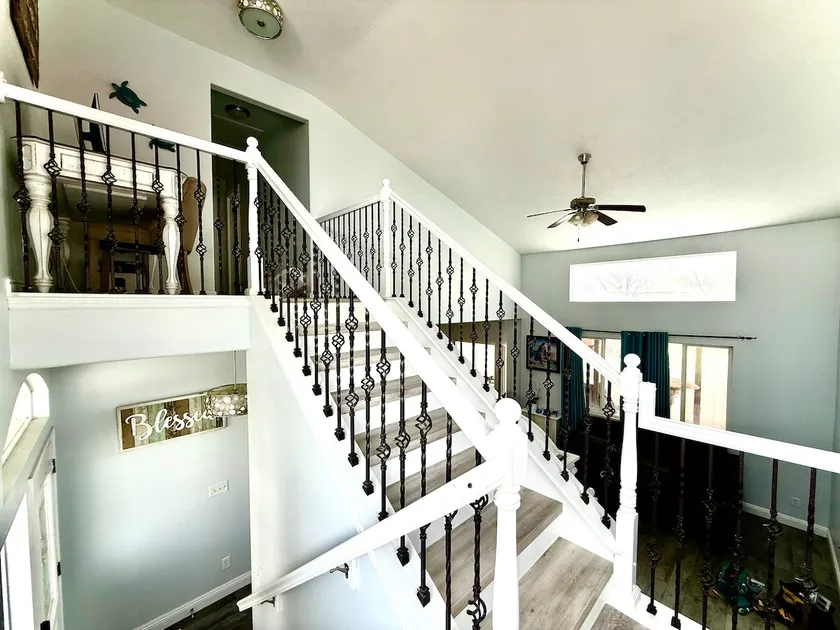 Spacious House in West Jordan - Image 1