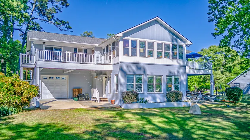 Lakefront Retreat w/ Private Dock • Sleeps 15 - Image 1