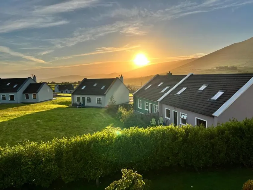 No's 6, 8 & 9 Dingle Lispole Holiday Homes - Image 1