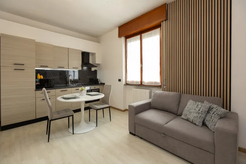 Free Parking - Artstay - Apt Near Rho Fiera - Image 1