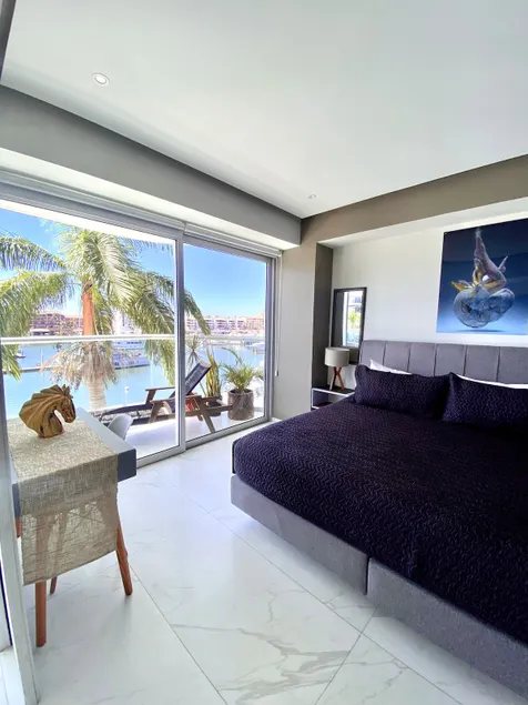 Embarco-Water Front-Walk Friendly-Rooftop Pool - Image 1