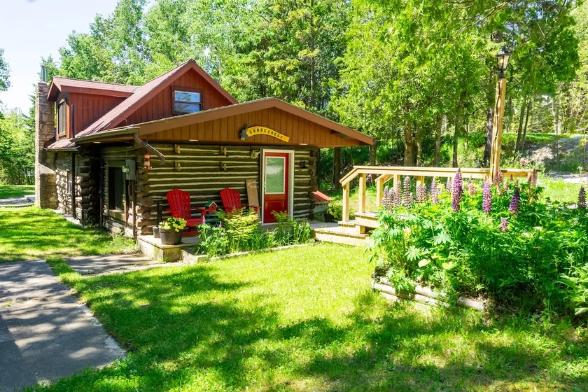 Goose Creek Log Cabin - Image 1