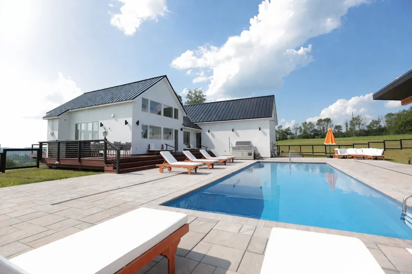 Hilltop Wellness Oasis with Pool, Hot Tub, Sauna - Image 1