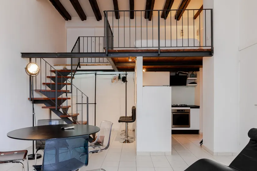 M28 Urban Loft Navigli Milano Wifi e AC - Image 1