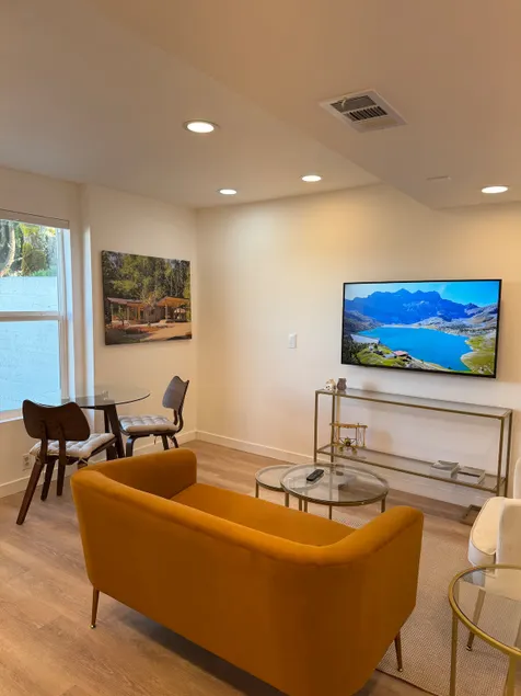 Horizon View Guest Suite - Image 1