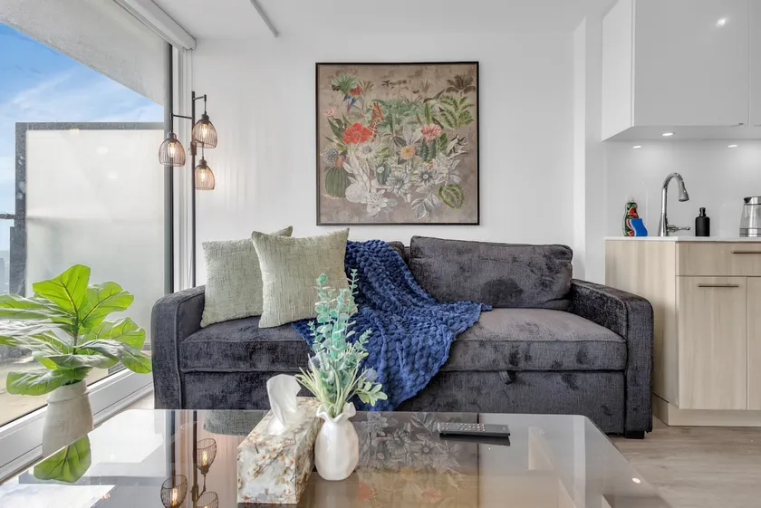 Sleek 2BR near Allan Gardens and Eaton Centre - Image 1