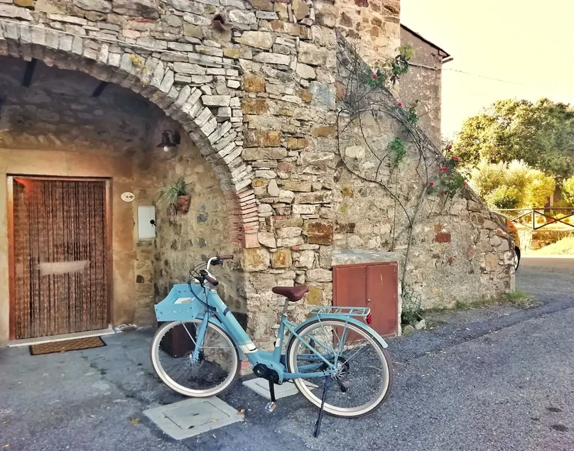 La Petite Maison Saturnia - Image 1