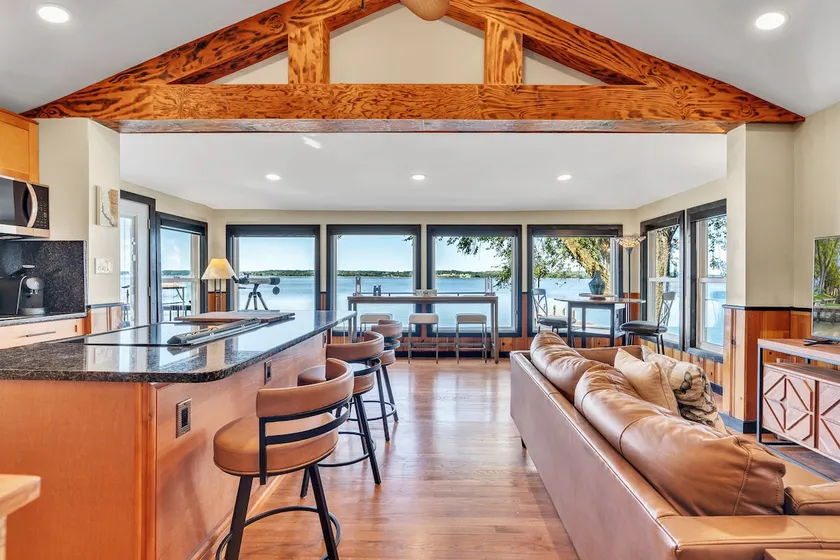 Waterfront Home: Dock and Beach Access - Image 1