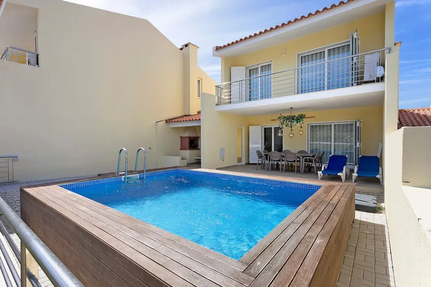 Resort Holidays Nazaré - Image 1