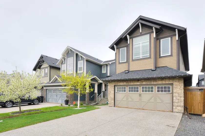 Paskapoo Lower Suite - Image 1