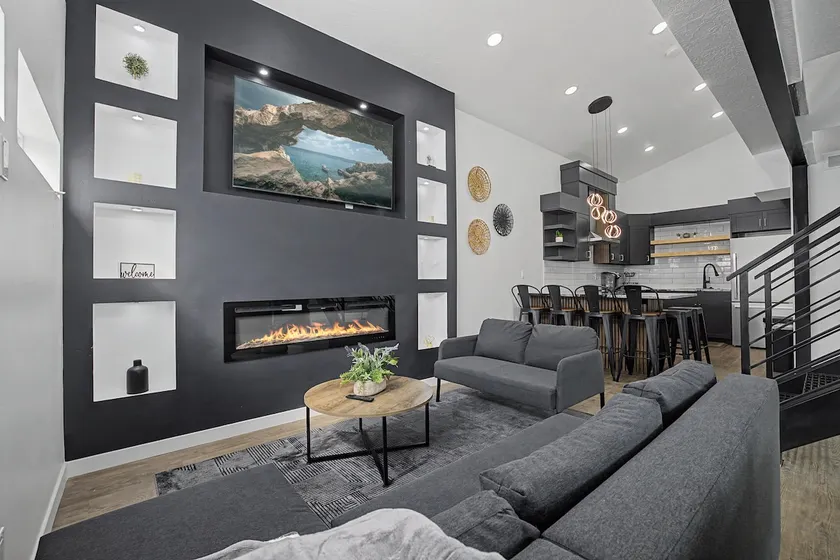 Modern ADU w/ Fireplace, Private Entrance & Patio - Image 1