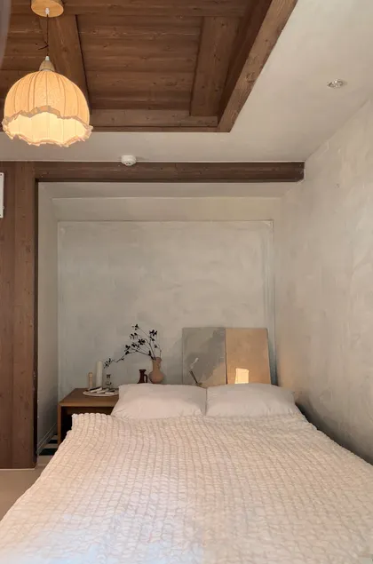 A Local Stay in Downtown Daegu - Image 1