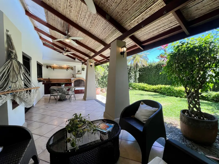 ARANJUEZ LOFTS Santa Ana - Image 1