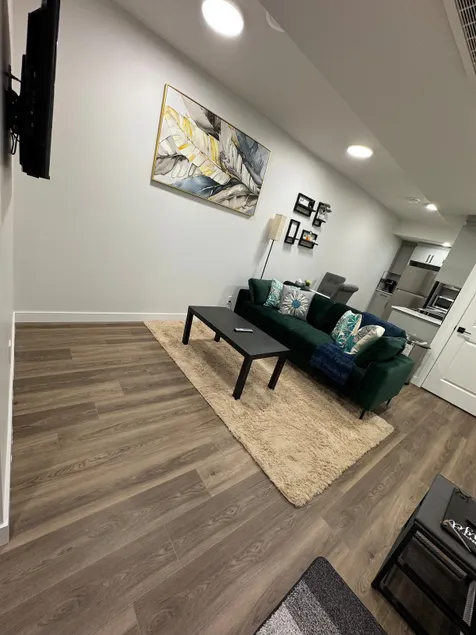 Private Stylish Suite | Just Bring Your Bags - Image 1