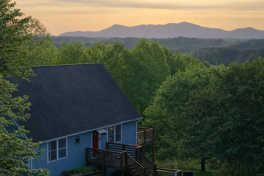 Mountain View Tryon Getaway | 2 Kitchens + Hot Tub - Image 1