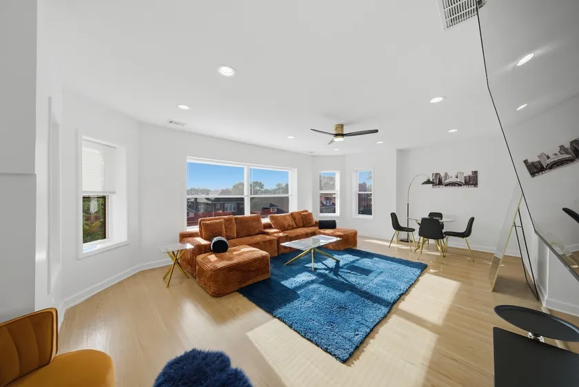 Huge 1500sqft 3BR | UChicago, Golf Course & Beach - Image 1