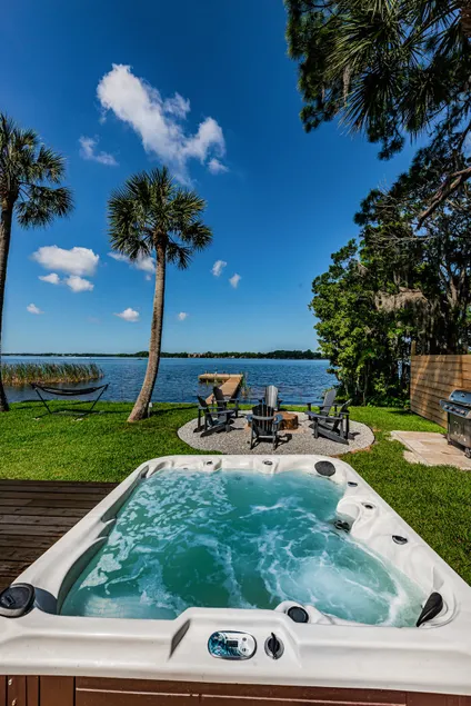 Reel Retreat - Image 1
