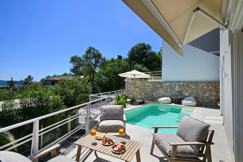 Maison D' Azur - Image 1