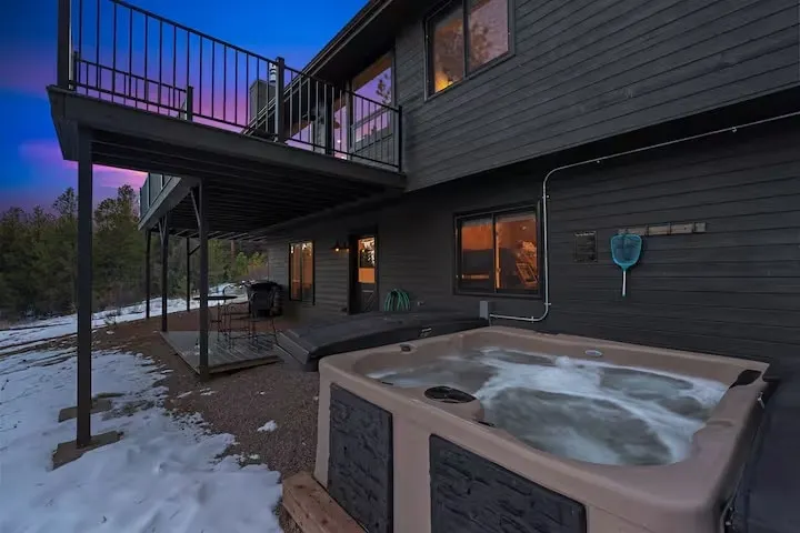 Private 60-Acre Mountain Retreat | Hot Tub & Views - Image 1