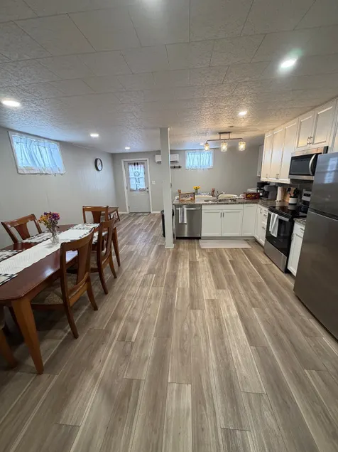 Country inn - Image 1