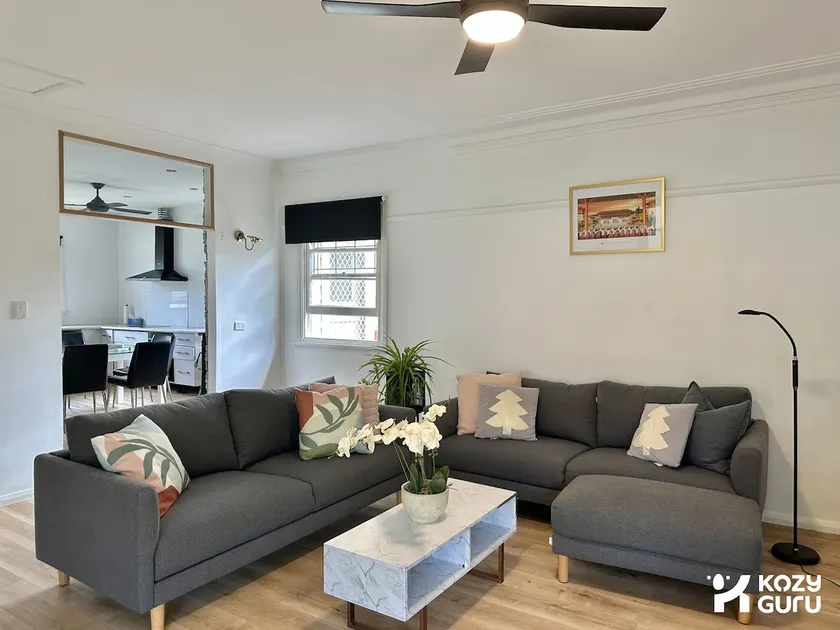 KozyGuru | Wyong | Cottage Close to Everything - Image 1